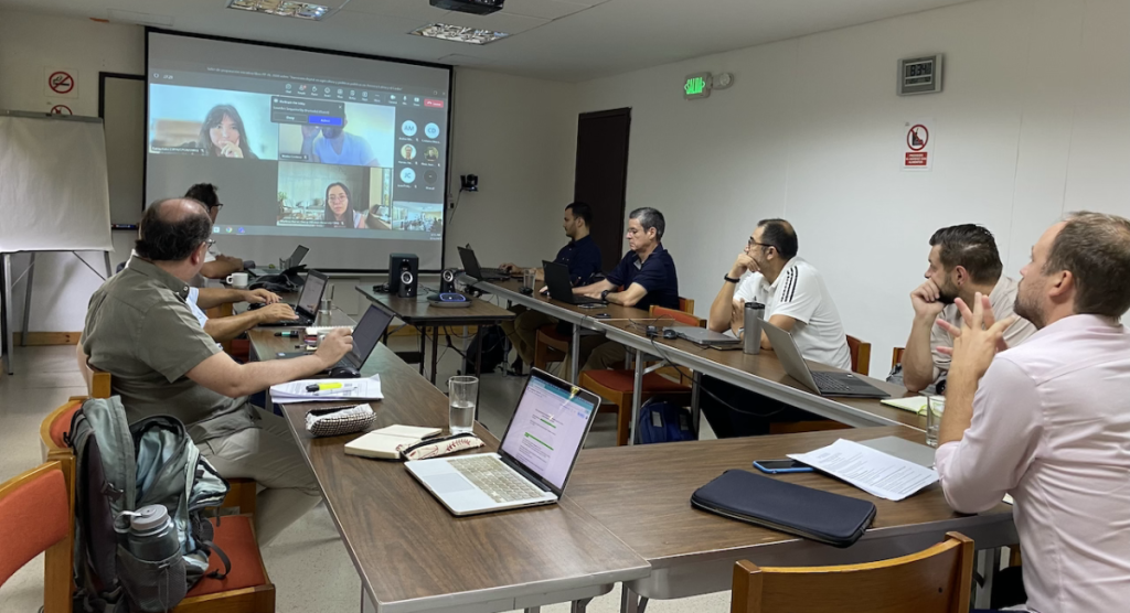 Especialistas de América Latina y el Caribe preparan publicación sobre